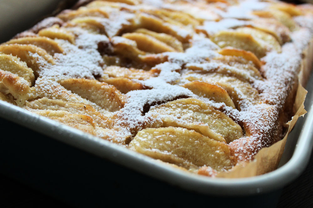 Easy peasy super saftiger Apfelkuchen - Heldenhaushalt