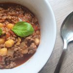 Heldenküche – Ungarisches Chili mit Kichererbsen