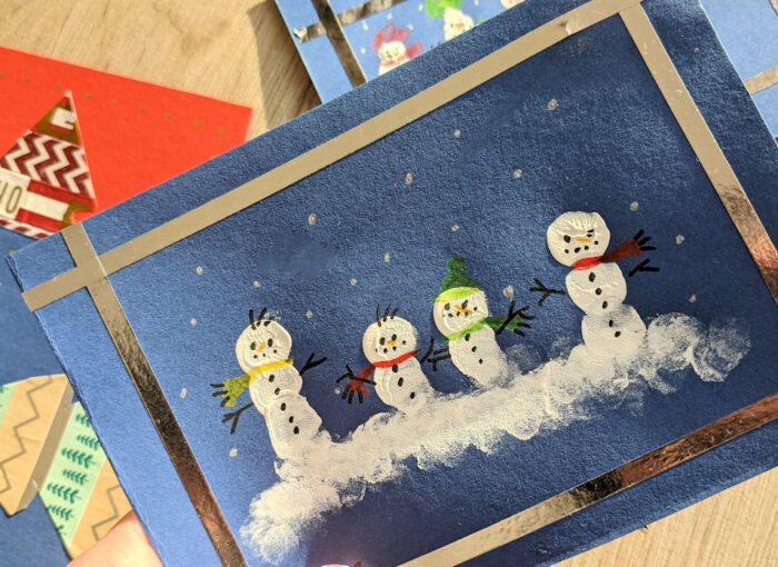 Kreativ Mit Kindern Weihnachtliche Schneemanner Aus Fingerabdrucken